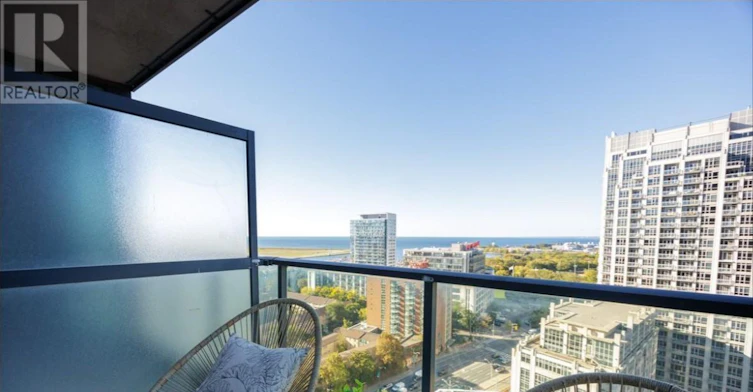 2109-600 Fleet Street, Toronto, ON, M5V 1B7 - 2