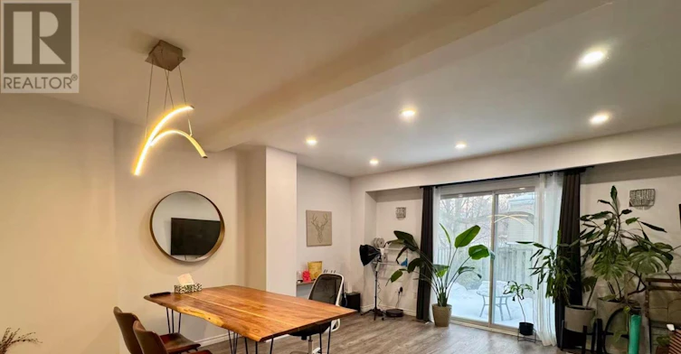 124-400 Mississauga Valley Boulevard, Mississauga, ON, L5A 3N6 - 3