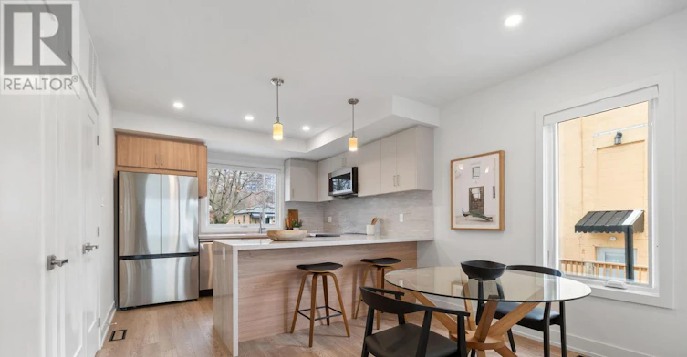 2-34 Poplar Avenue, Toronto, ON, M9B 3R4 - 5