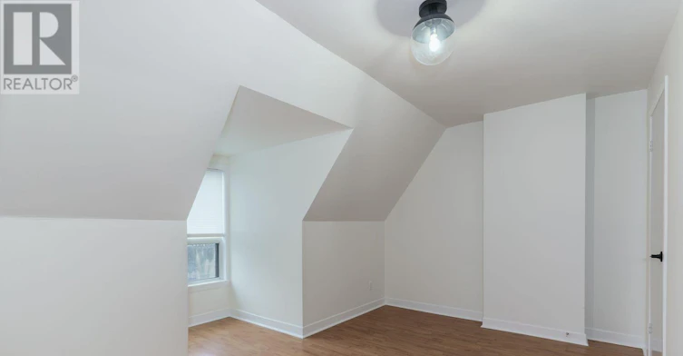 160 Gore Vale Avenue, Toronto, ON, M6J 2R6 - 17