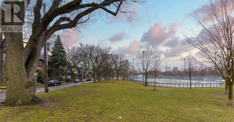 160 Gore Vale Avenue, Toronto, ON, M6J 2R6 - 27