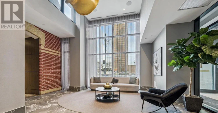 2602-286 Main Street, Toronto, ON, M4C 4X4 - 5