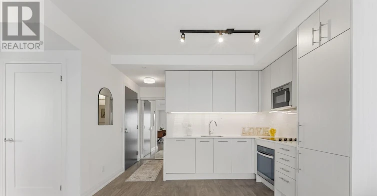2602-286 Main Street, Toronto, ON, M4C 4X4 - 10