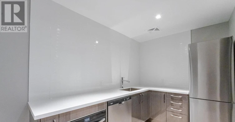 2602-286 Main Street, Toronto, ON, M4C 4X4 - 31