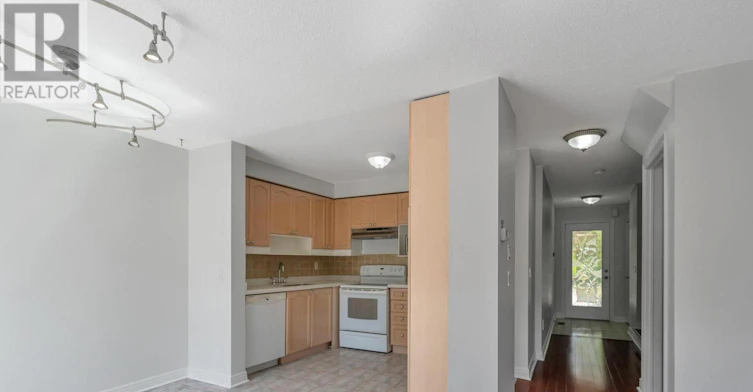 5554 Creditrise Place, Mississauga, ON, L5M 6E3 - 5