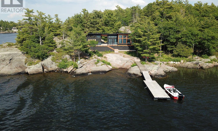 23 A26 Island