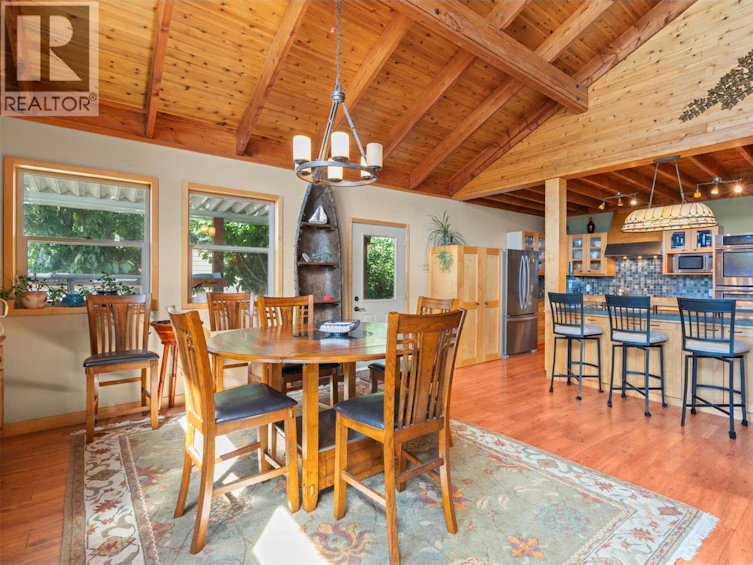 17 Mary's Emerald Bay Road, Vernon, BC, V1H 2A7 - 10