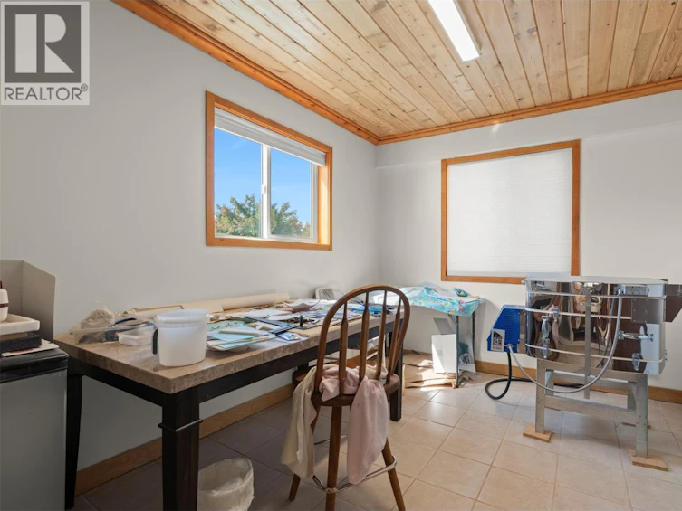 17 Mary's Emerald Bay Road, Vernon, BC, V1H 2A7 - 19