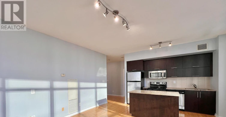 1910-65 Bremner Boulevard, Toronto, ON, M5J 0A7 - 8