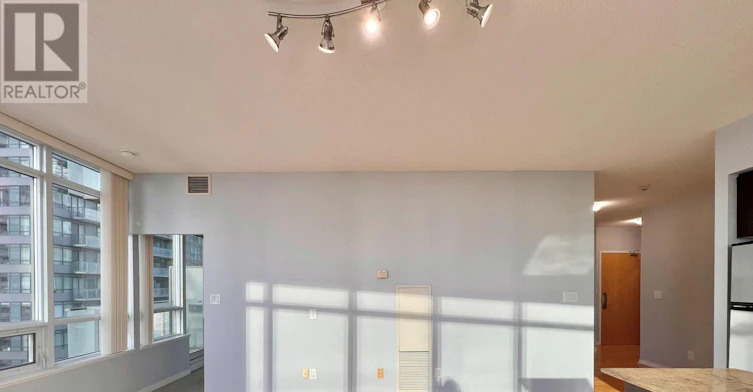 1910-65 Bremner Boulevard, Toronto, ON, M5J 0A7 - 9