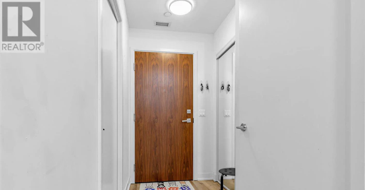 803-15 Baseball Place, Toronto, ON, M4M 0E6 - 2