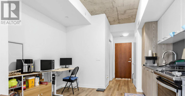 803-15 Baseball Place, Toronto, ON, M4M 0E6 - 5