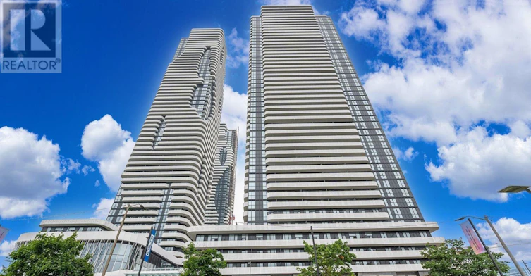 3111-195 Commerce Street, Vaughan, ON, L4K 0P9