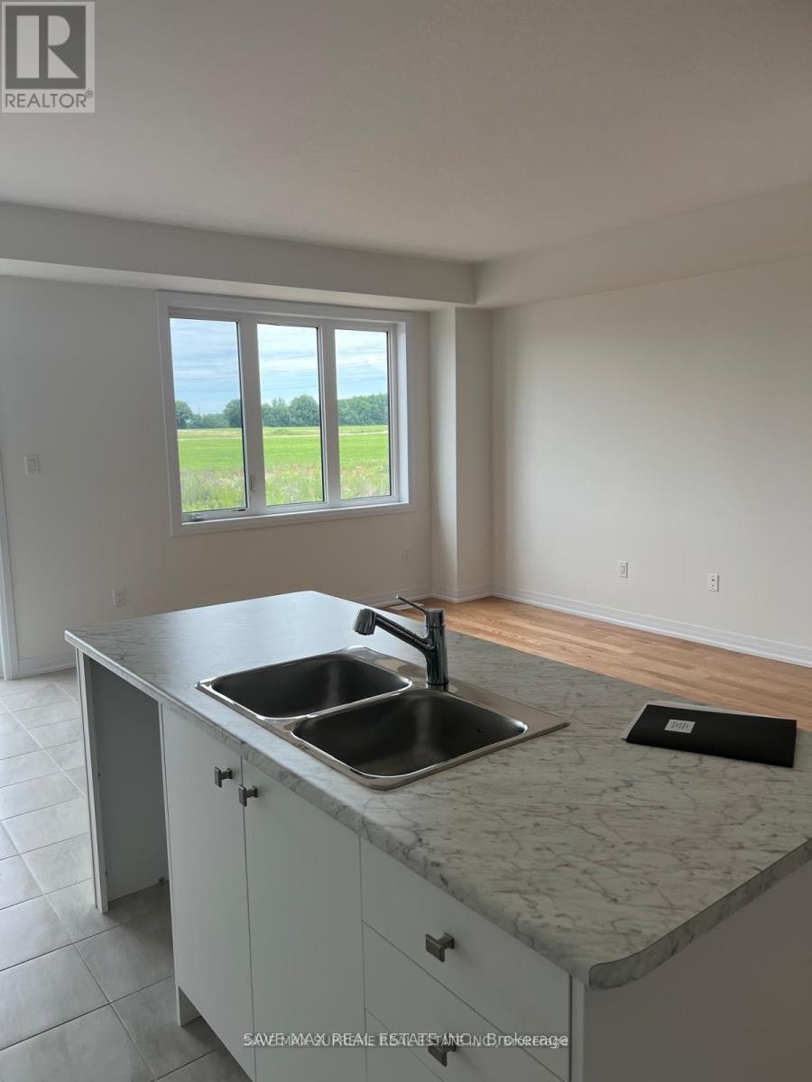 96 Selection Heights, Thorold, ON, L2V 0B7 - 6