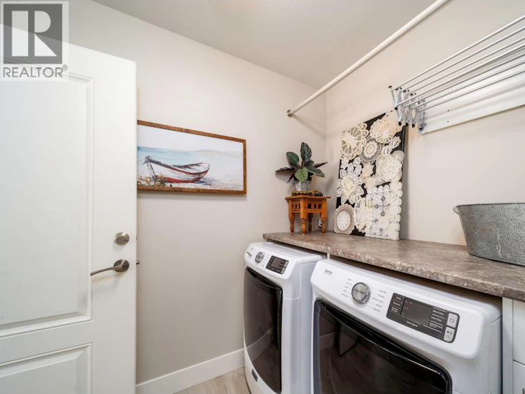 3942 Pine Valley Drive, Kelowna, BC, V1X 8E5 - 21