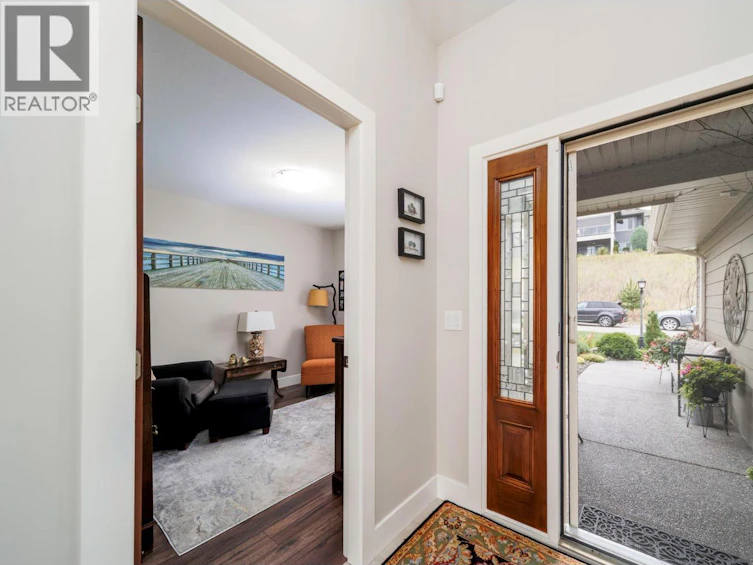 3942 Pine Valley Drive, Kelowna, BC, V1X 8E5 - 18