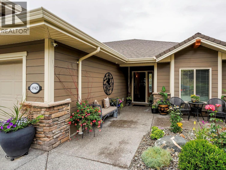 3942 Pine Valley Drive, Kelowna, BC, V1X 8E5 - 5