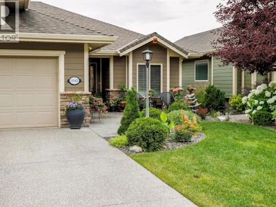 3942 Pine Valley Drive - 3