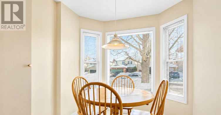 84 Newborough Crescent, Ottawa, ON, K2G 6A9 - 8