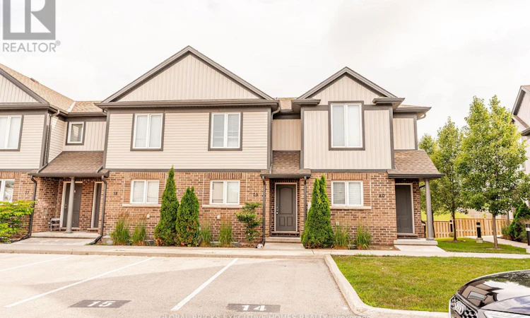 79-7768 Ascott Circle