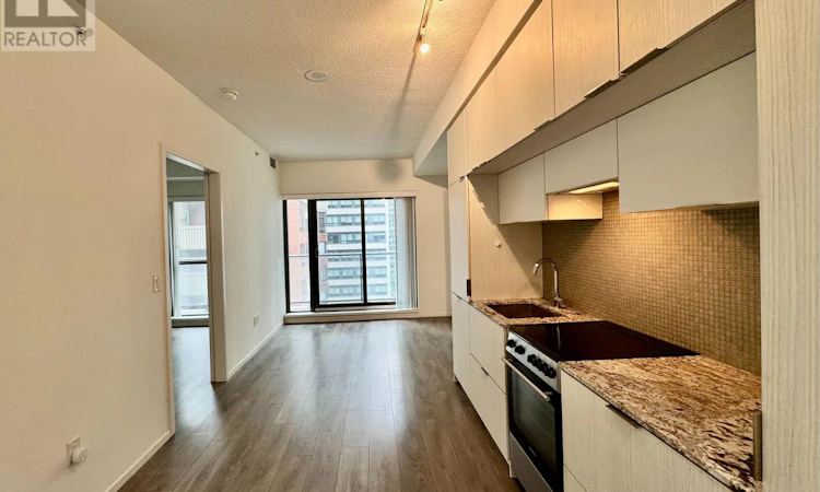 159 Dundas 1202 St Street E