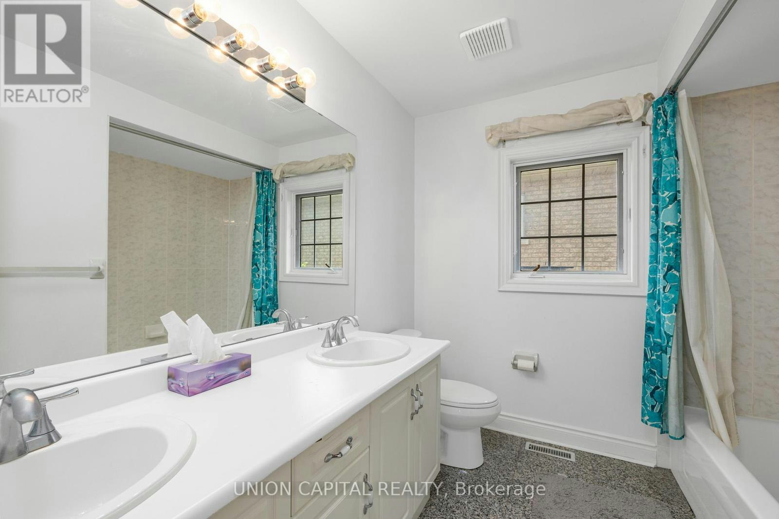 75 Langtry Place, Vaughan, ON, L4J 8L6 - 32