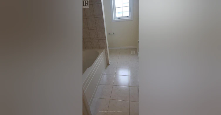 30 Sara Drive, Thorold, ON, L3J 0J4 - 11