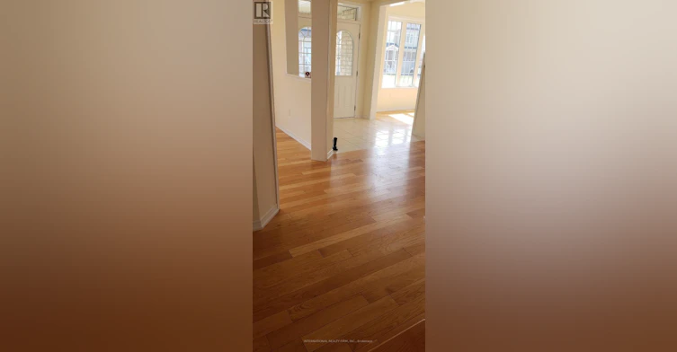 30 Sara Drive, Thorold, ON, L3J 0J4 - 2