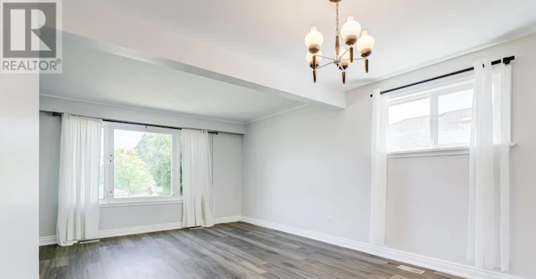 40 Japonica Road, Toronto, ON, M1R 4S2 - 9