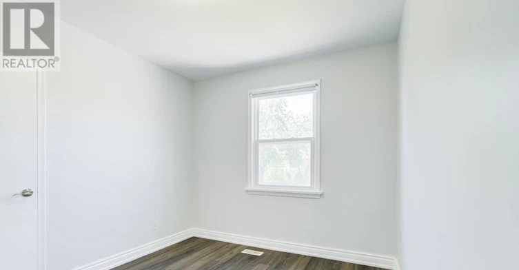 40 Japonica Road, Toronto, ON, M1R 4S2 - 18