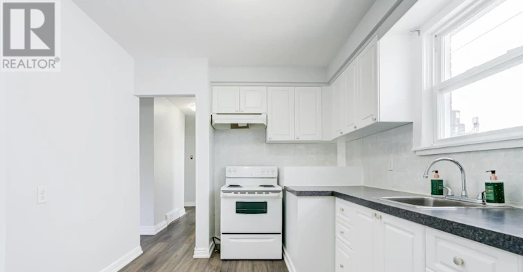 40 Japonica Road, Toronto, ON, M1R 4S2 - 12