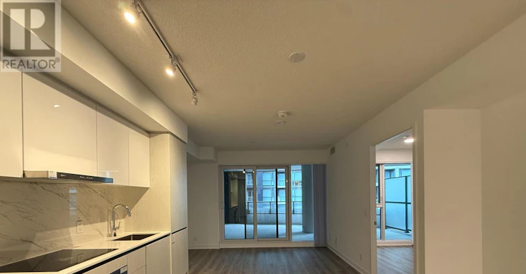 807-180 Front Street E, Toronto, ON, M5A 0A9 - 2