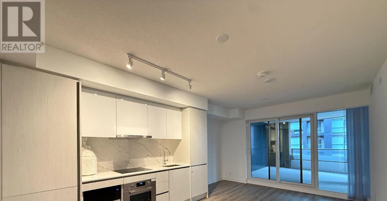 807-180 Front Street E, Toronto, ON, M5A 0A9