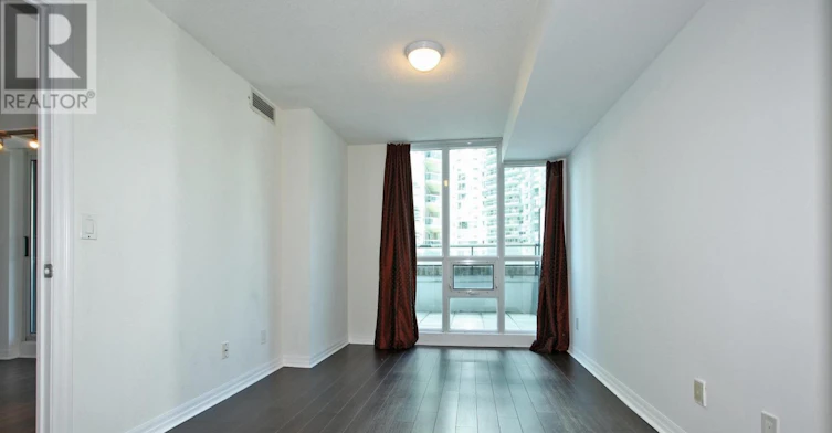 506-12 Yonge Street, Toronto, ON, M5E 1Z9 - 8