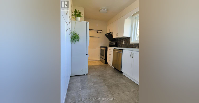 MAIN FLOOR-4 Cloebury Court, Toronto, ON, M2R 1V8 - 7