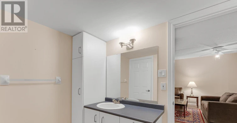 105-1441 Walker's Line, Burlington, ON, L7M 4P2 - 16