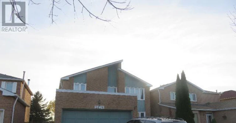 5876 River Grove Avenue, Mississauga, ON, L5M 4W2