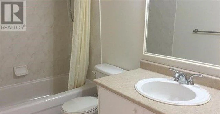 15 Azalea Gate Way, Markham, ON, L3T 7T9 - 13