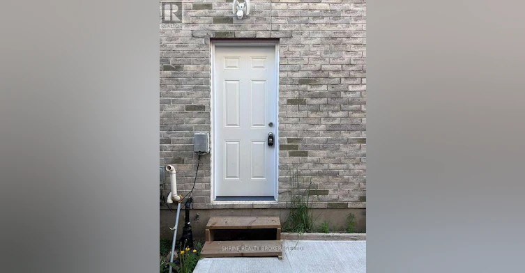 LOWER UNIT-1050 Kimball Crescent, London, ON, N6G 0A8 - 2