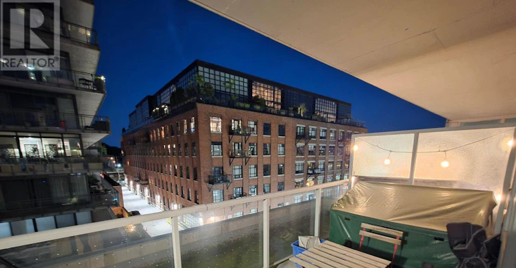 303-25 Baseball Place, Toronto, ON, M4M 0E7 - 25