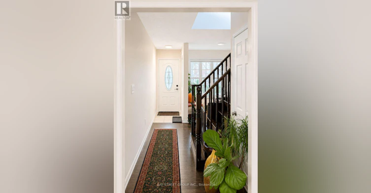 884 Mcewan Drive, Milton, ON, L9T 6P5 - 3