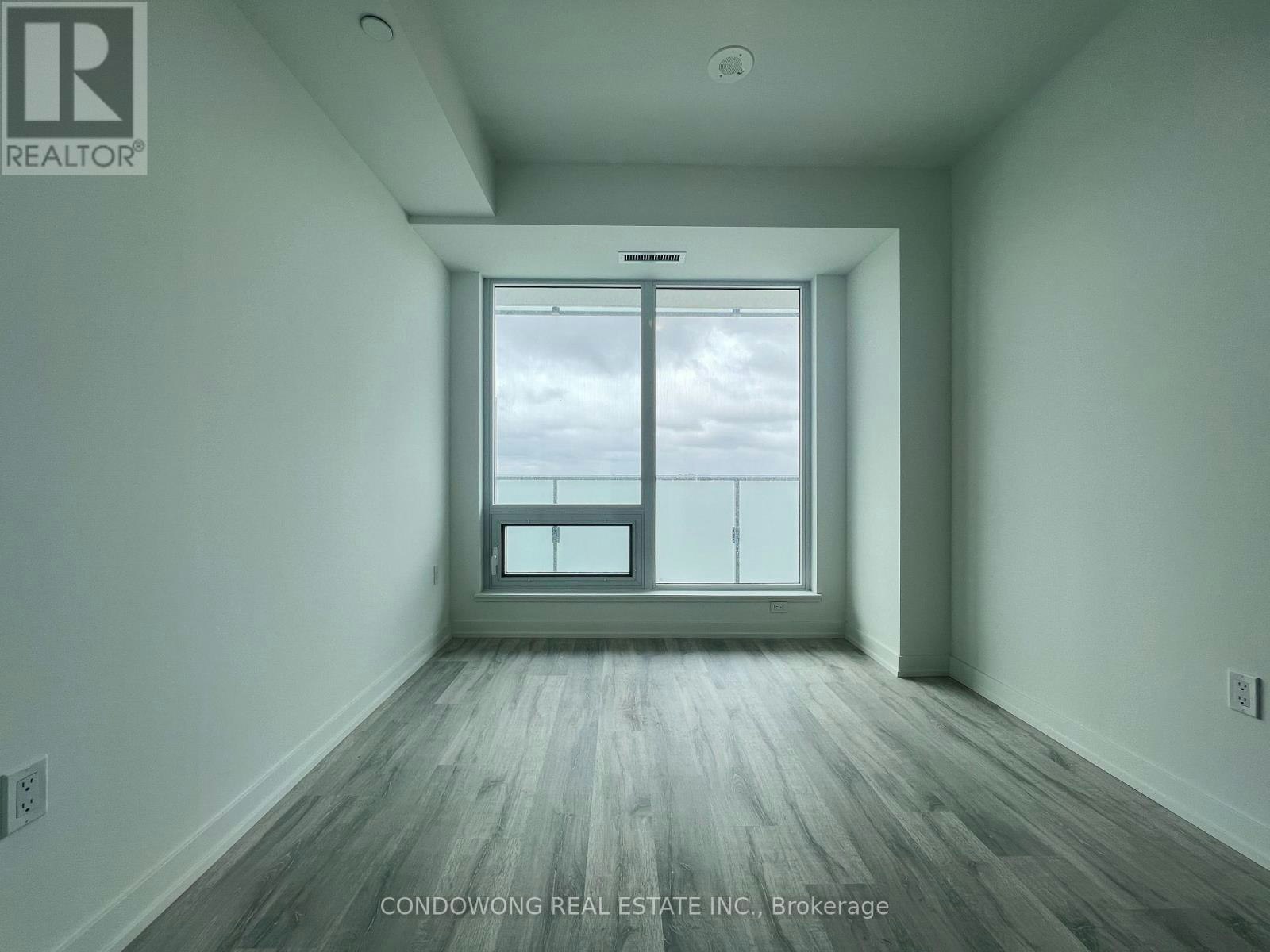 S2407-8 Olympic Garden Drive, Toronto, ON, M2M 0B9 - 3