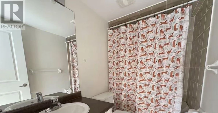 9 Strawflower Mews, Toronto, ON, M2N 0E8 - 13