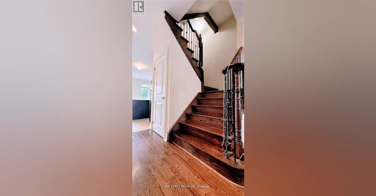 9 Strawflower Mews, Toronto, ON, M2N 0E8 - 6