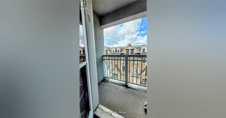 9 Strawflower Mews, Toronto, ON, M2N 0E8 - 17