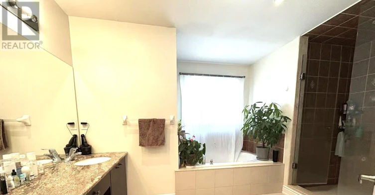 9 Strawflower Mews, Toronto, ON, M2N 0E8 - 8