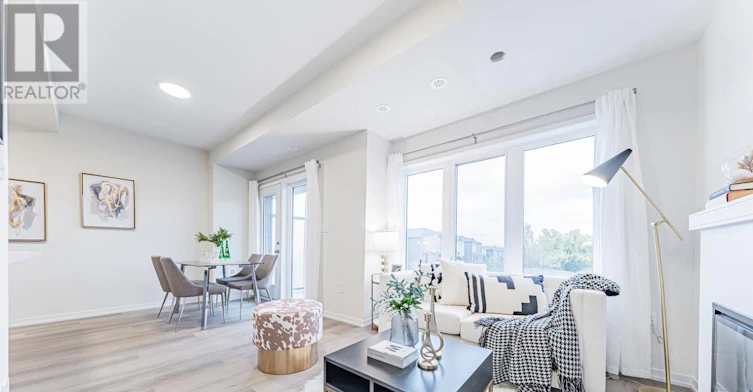 152 Matawin Lane, Richmond Hill, ON, L4B 0H8 - 3