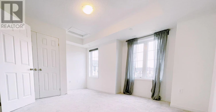 143 Giboulee Path, Oshawa, ON, L1L 0M7 - 4