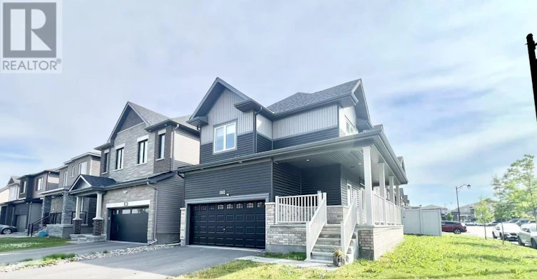 1042 Parabolica Way, Ottawa, ON, K2T 0R1 - 2