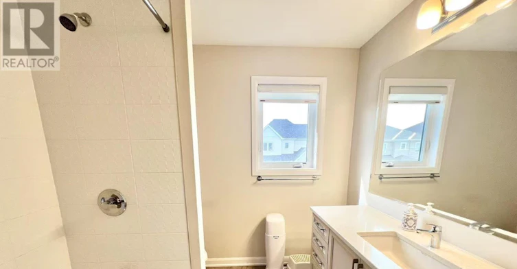1042 Parabolica Way, Ottawa, ON, K2T 0R1 - 23